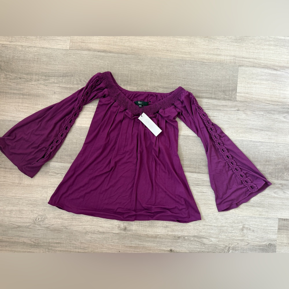 NWT Sky Purple Bell Sleeve Top